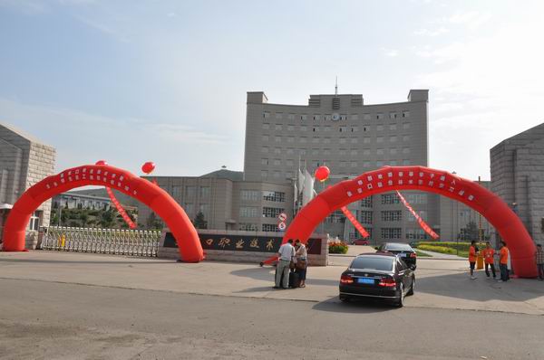 我院2011级新生入学报到工作顺利进行