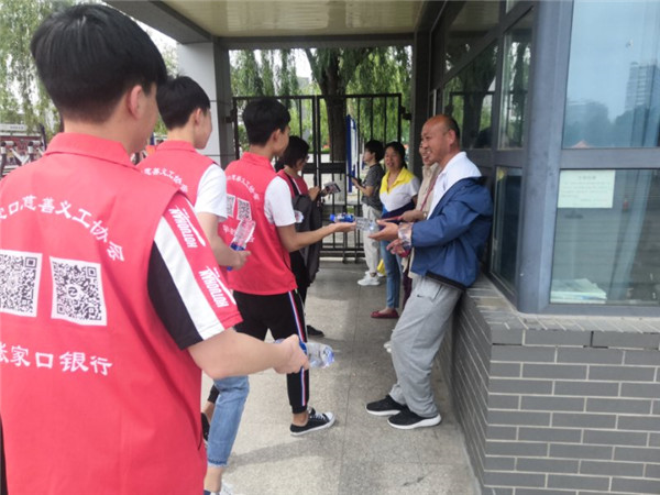 我院相关系部积极开展专业及社会志愿活动