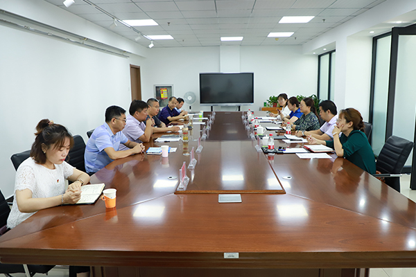 河北省工程机械产业技术研究院院长王文梅到访我院