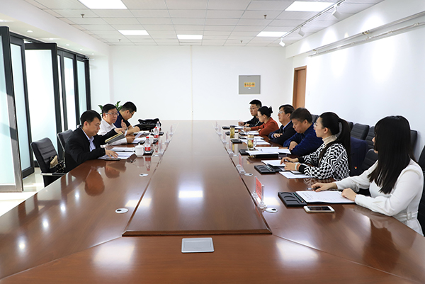 共青团河北省委副书记侯贵松到我院调研