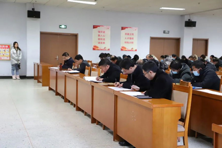 我院在处级及处级以下干部中开展法律知识考试