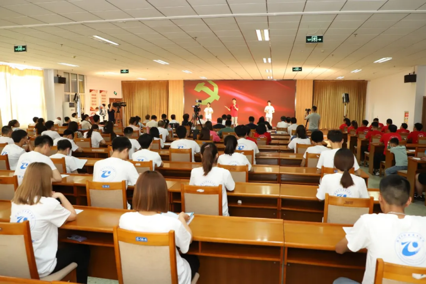 张家口职业技术学院举办 “诗心向党 诗韵端阳”首届端午诗会