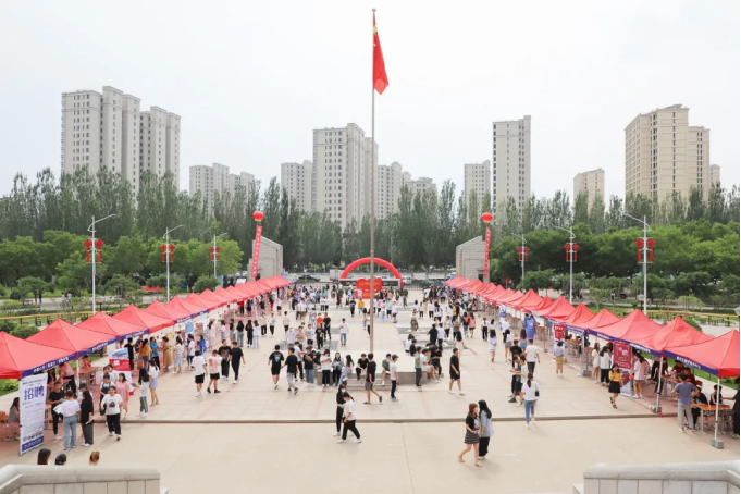 我院成功举办2021届毕业生就业暨2022届毕业生实习双选会