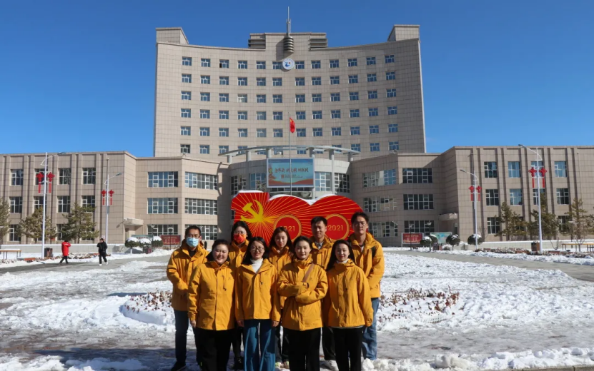 踏雪出征 | 我院首批冬奥赛会志愿者正式入驻张家口制服和注册分中心