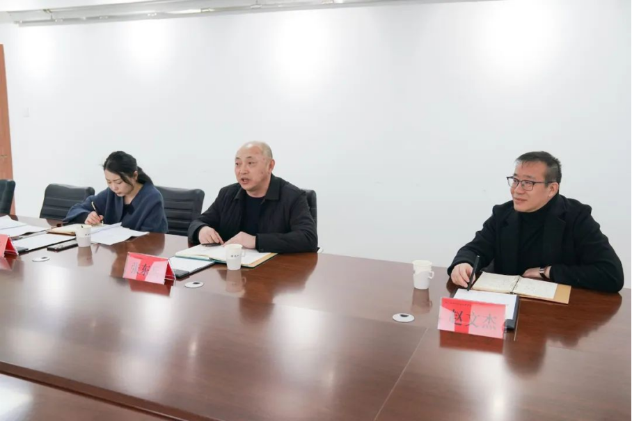 市商务局副局长史维军一行到我院调研