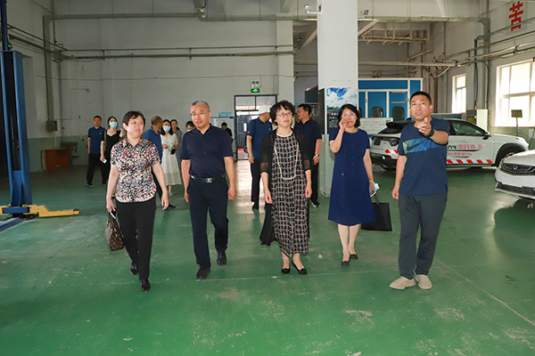 市政协副主席李品军到我院进行调研